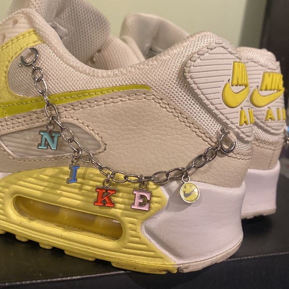 WMNS AIR MAX 90 SE 'PRINCESS CHARMING’ - Picture 5 of 8